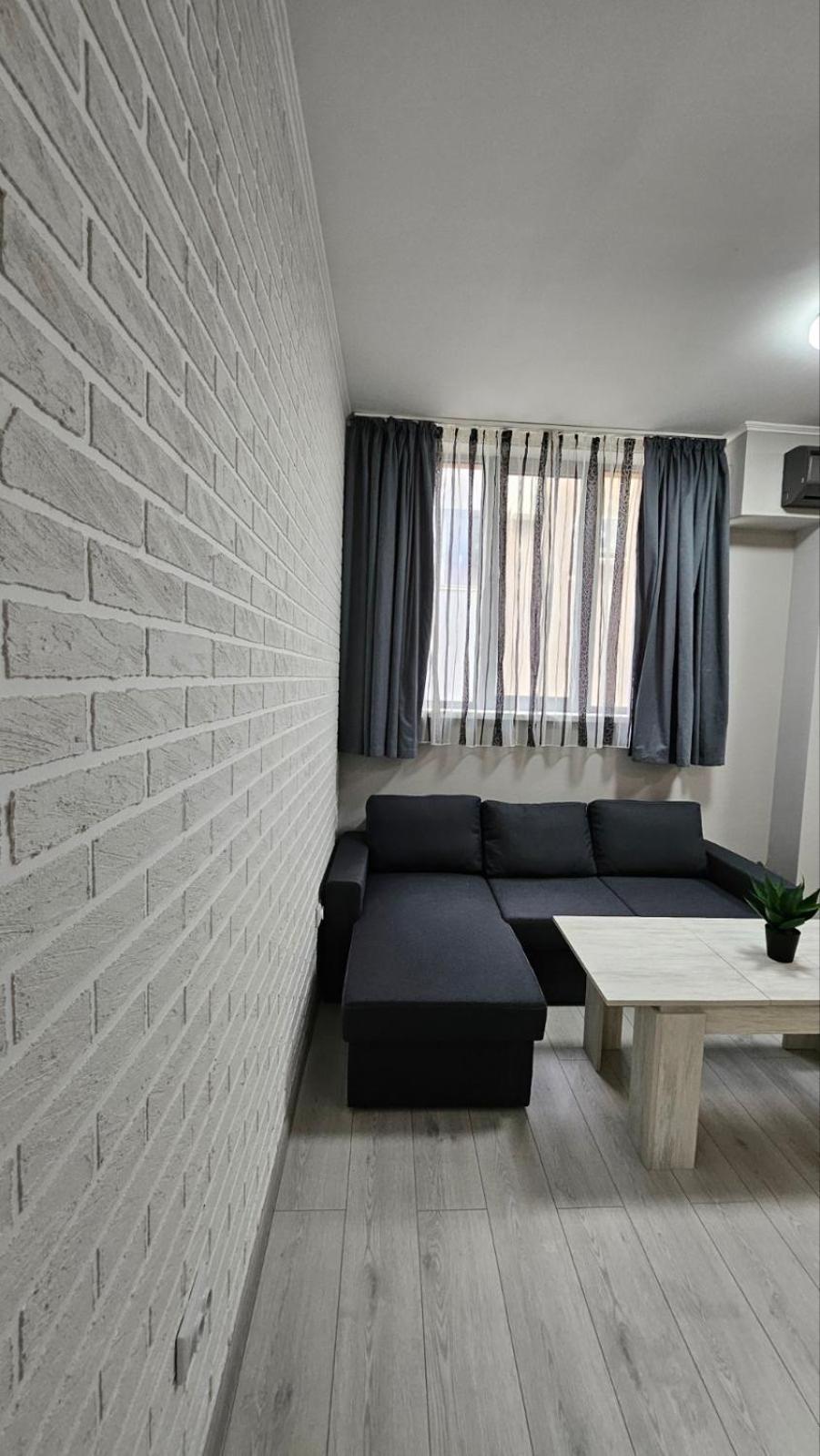 за гости кедър Apartment *